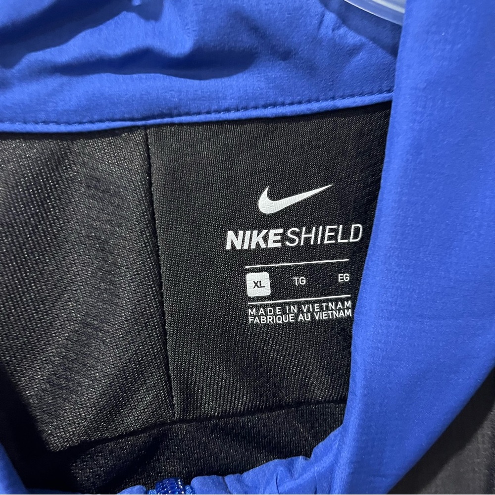 Nike Shield Golf Jacket Packable Lightweight Blac… - image 6